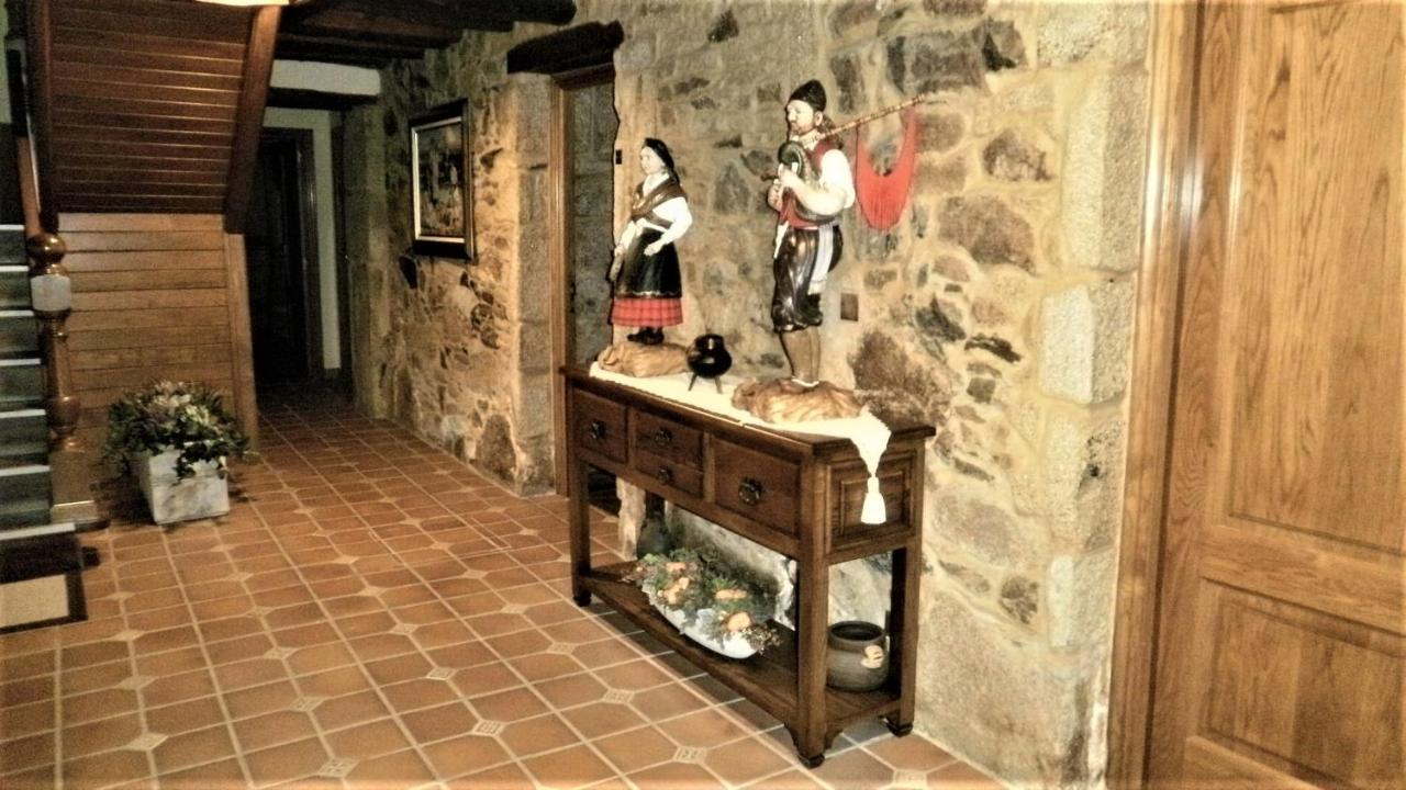 Casa De Los Somoza Melide Extérieur photo