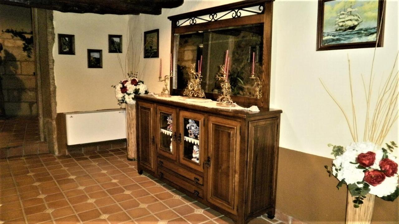 Casa De Los Somoza Melide Extérieur photo
