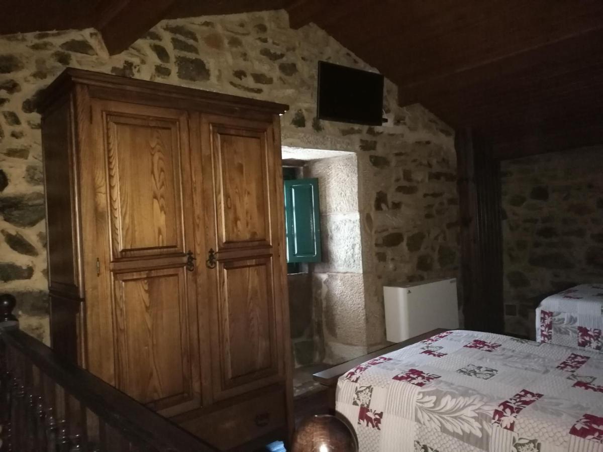 Casa De Los Somoza Melide Extérieur photo