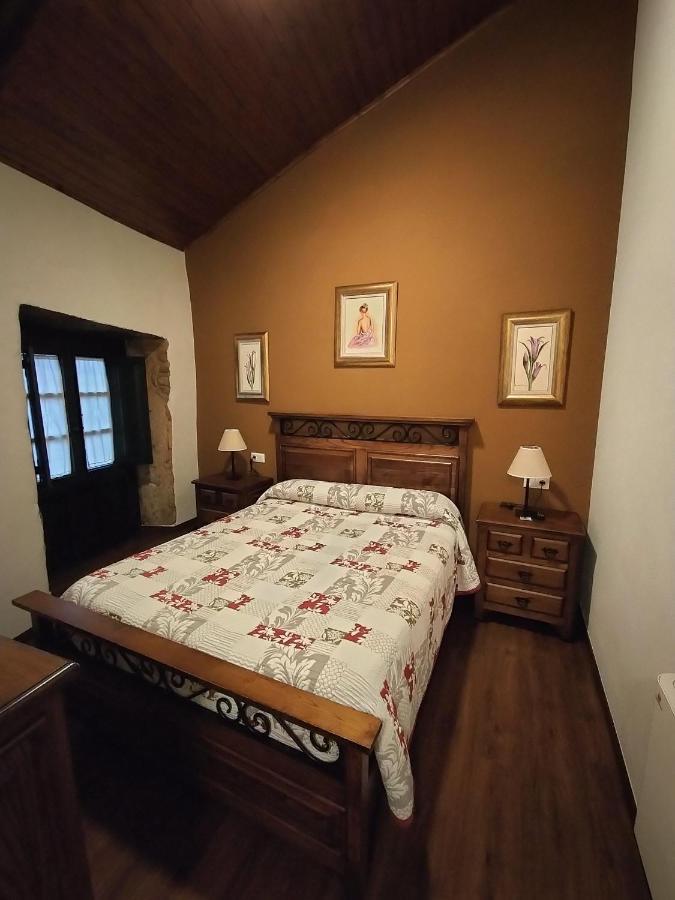 Casa De Los Somoza Melide Extérieur photo