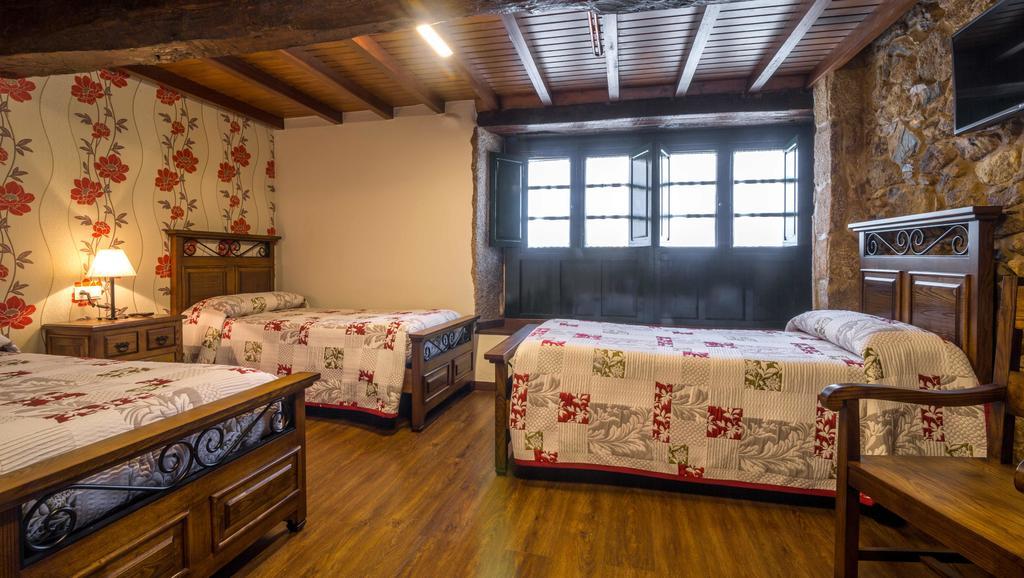 Casa De Los Somoza Melide Extérieur photo